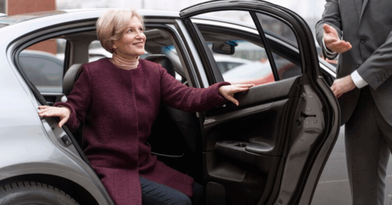 Luxury Car Hire with Driver: The Ultimate Guide to Comfort, Style, and Convenience